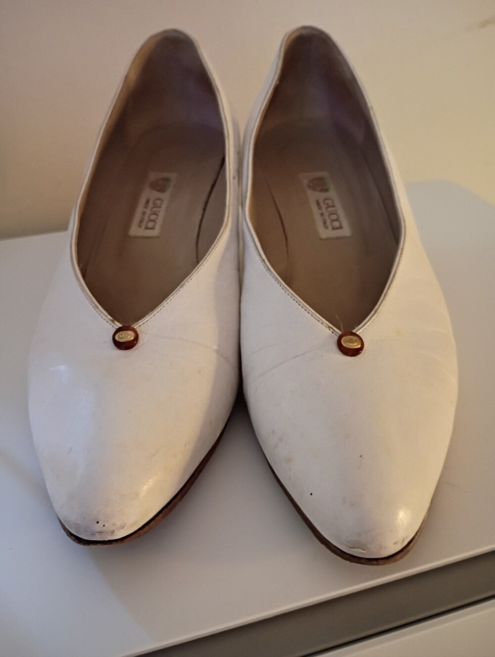Vintage Gucci White Leather Pumps Heels Made in Italy Authentic